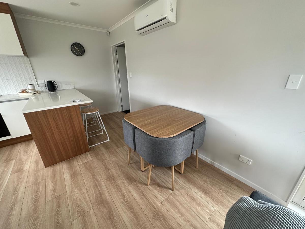 Cosy Self Contained 2 Bedroom Townhouse Hamilton Exterior foto
